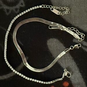 Elegant Silver Bracelet Set